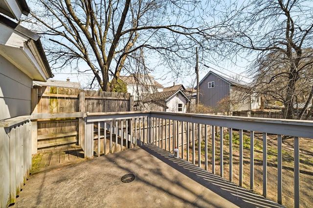 415 Dewey Street, Eau Claire, WI 54703
