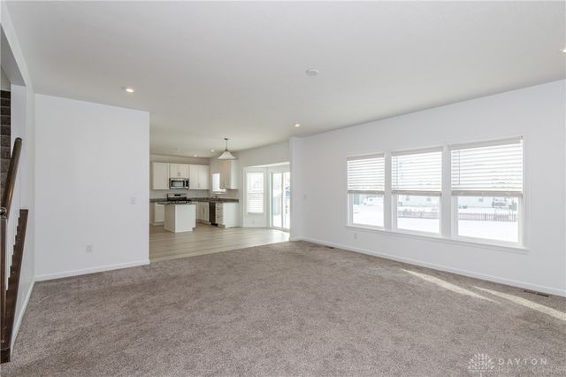 5127 Catalpa Drive, Tipp City, OH 45371