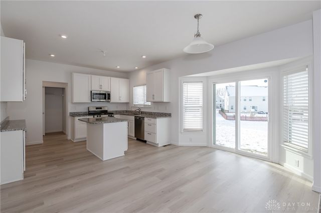 5127 Catalpa Drive, Tipp City, OH 45371