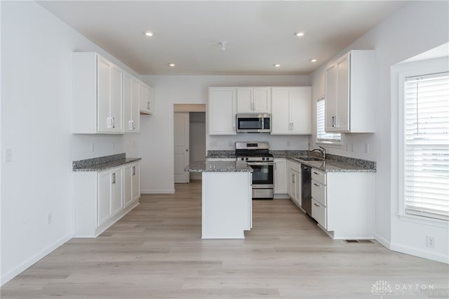 5127 Catalpa Drive, Tipp City, OH 45371