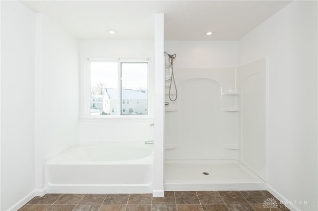 5127 Catalpa Drive, Tipp City, OH 45371