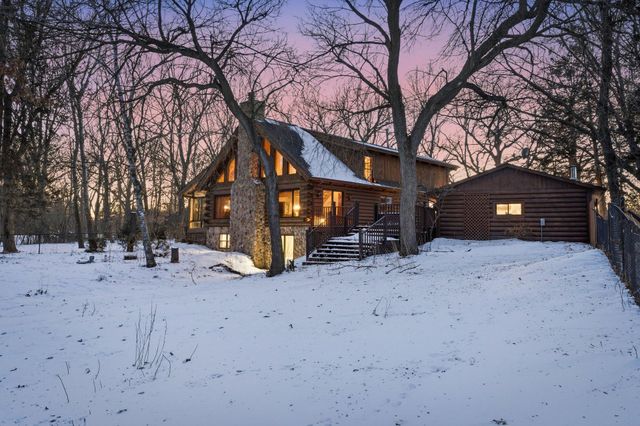 12998 Maxwell Road, Chisago City, MN 55013