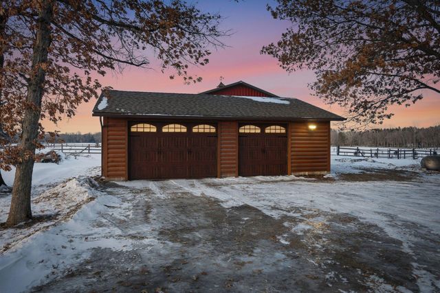 12998 Maxwell Road, Chisago City, MN 55013