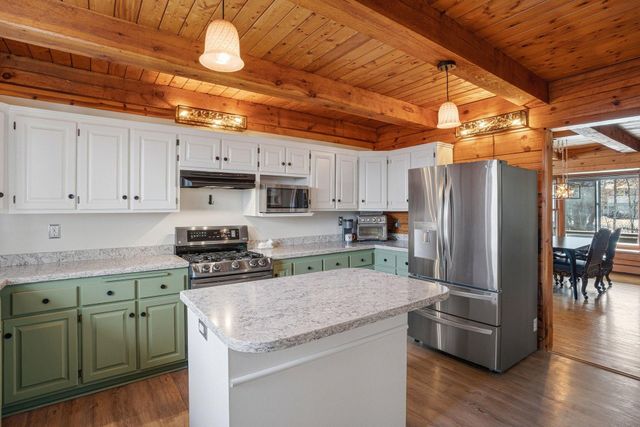 12998 Maxwell Road, Chisago City, MN 55013