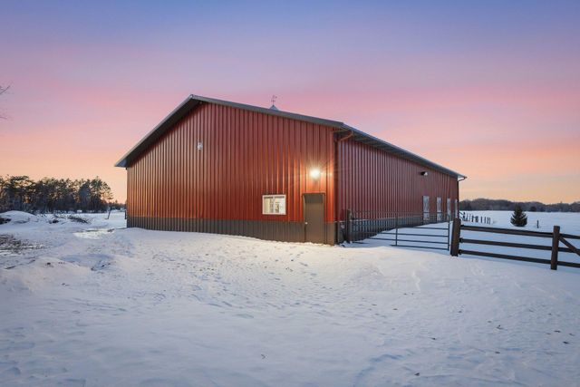12998 Maxwell Road, Chisago City, MN 55013