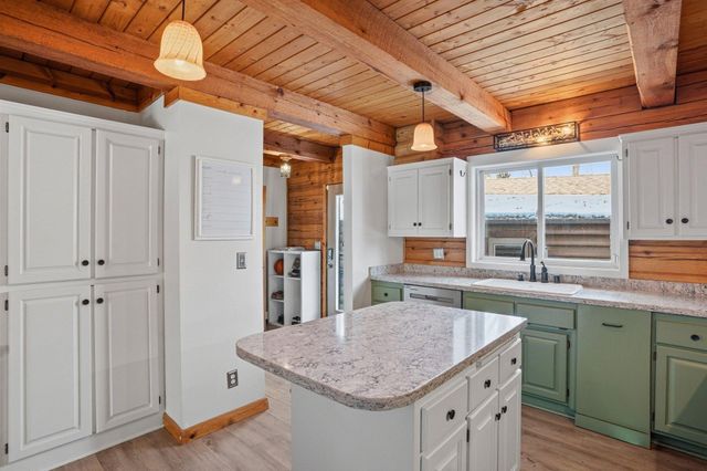 12998 Maxwell Road, Chisago City, MN 55013