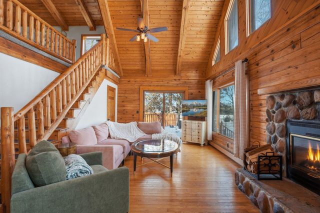 12998 Maxwell Road, Chisago City, MN 55013