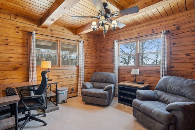 12998 Maxwell Road, Chisago City, MN 55013