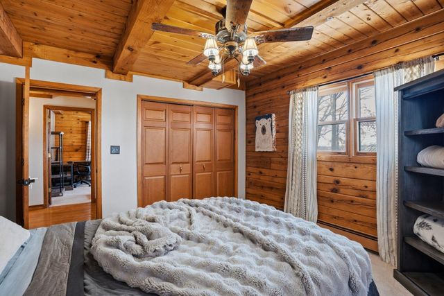 12998 Maxwell Road, Chisago City, MN 55013