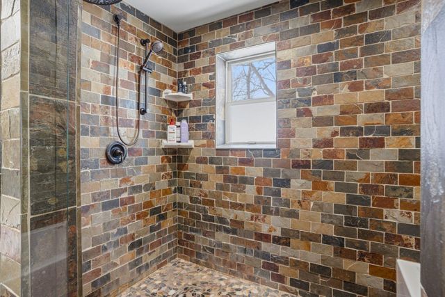 12998 Maxwell Road, Chisago City, MN 55013