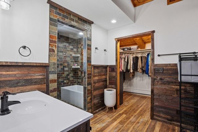 12998 Maxwell Road, Chisago City, MN 55013