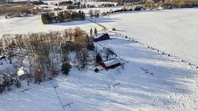 12998 Maxwell Road, Chisago City, MN 55013