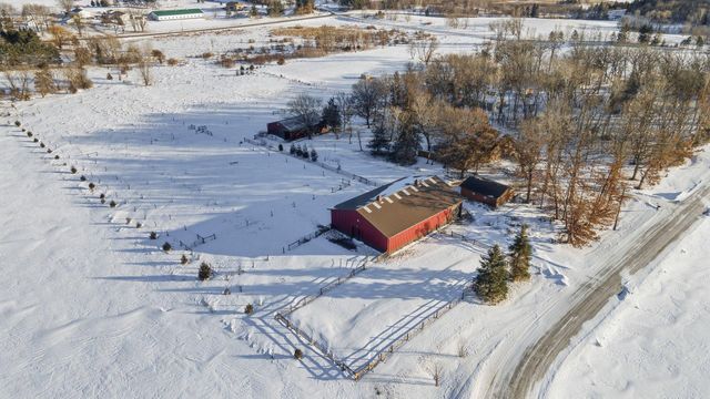 12998 Maxwell Road, Chisago City, MN 55013