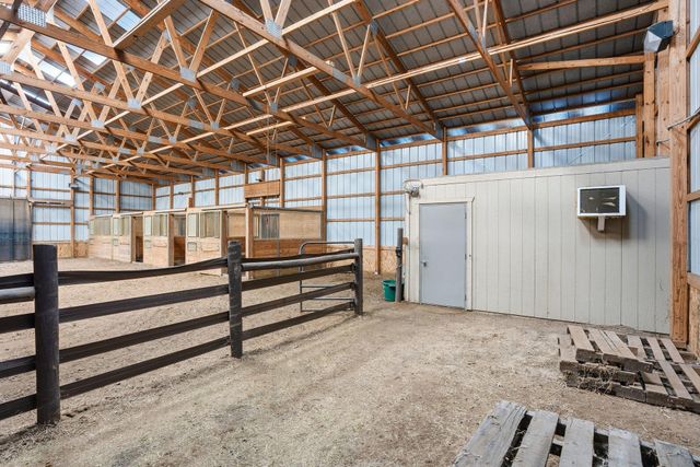 12998 Maxwell Road, Chisago City, MN 55013