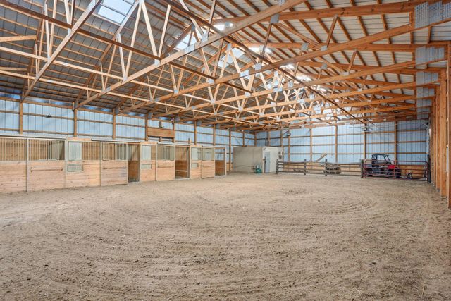 12998 Maxwell Road, Chisago City, MN 55013