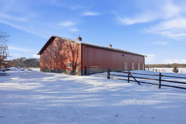 12998 Maxwell Road, Chisago City, MN 55013