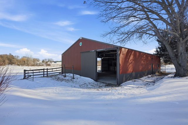 12998 Maxwell Road, Chisago City, MN 55013