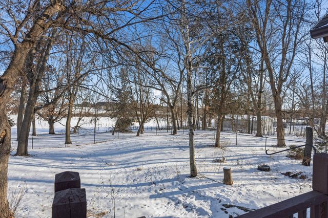 12998 Maxwell Road, Chisago City, MN 55013