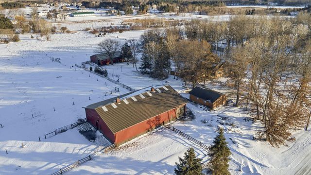 12998 Maxwell Road, Chisago City, MN 55013