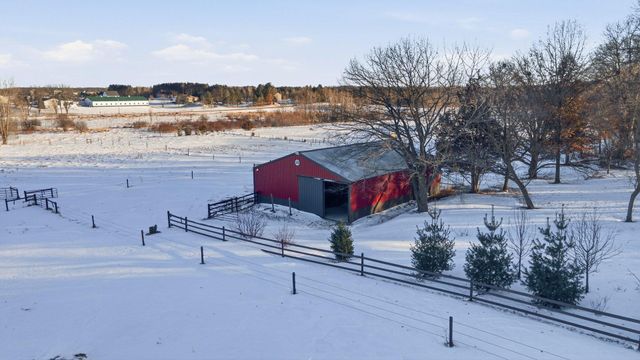 12998 Maxwell Road, Chisago City, MN 55013