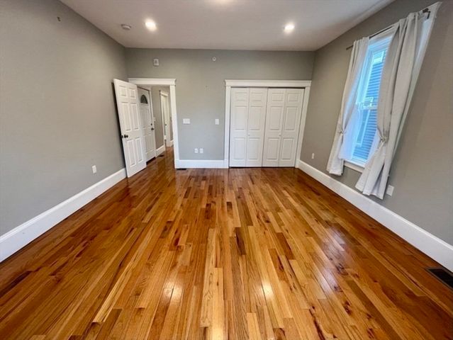 16 E Cottage St 1, Boston, MA 02125