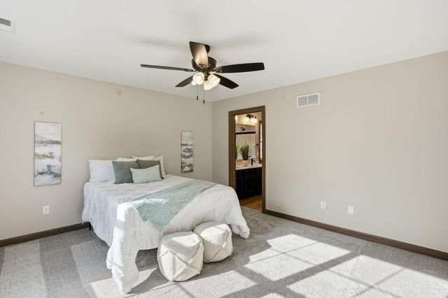 3444 Jamestown Drive, Zanesville, OH 43701