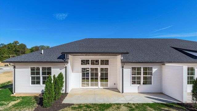 3444 Jamestown Drive, Zanesville, OH 43701