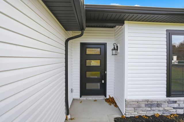 3444 Jamestown Drive, Zanesville, OH 43701