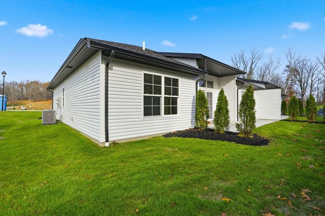 3444 Jamestown Drive, Zanesville, OH 43701