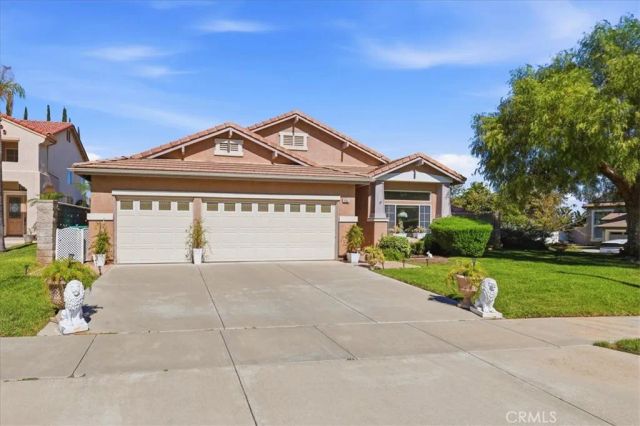 435 Rembrandt Drive, Corona, CA 92882