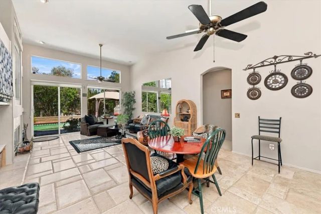 435 Rembrandt Drive, Corona, CA 92882