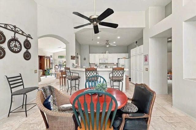 435 Rembrandt Drive, Corona, CA 92882