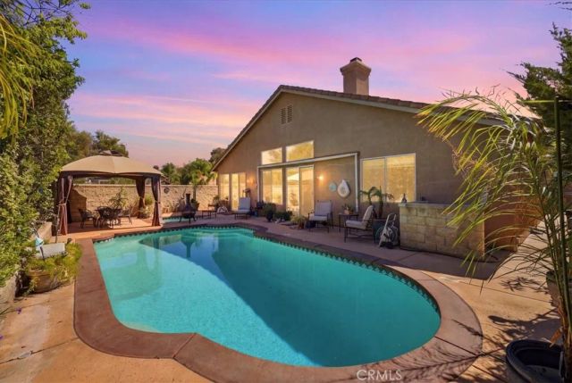 435 Rembrandt Drive, Corona, CA 92882