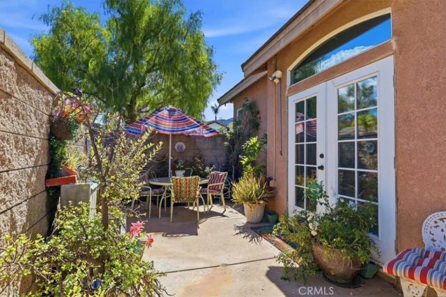 435 Rembrandt Drive, Corona, CA 92882
