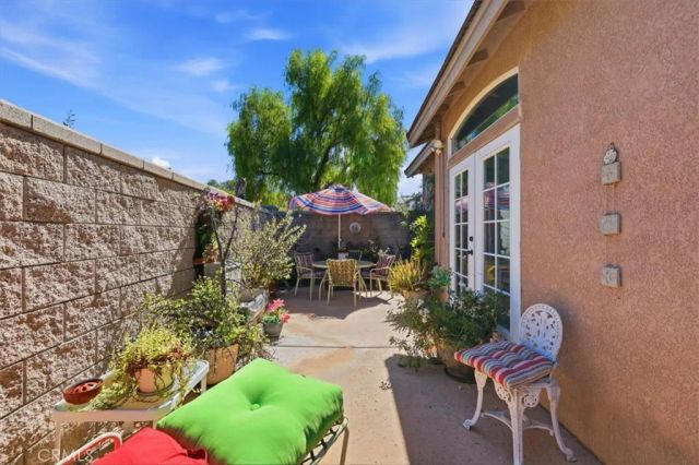 435 Rembrandt Drive, Corona, CA 92882
