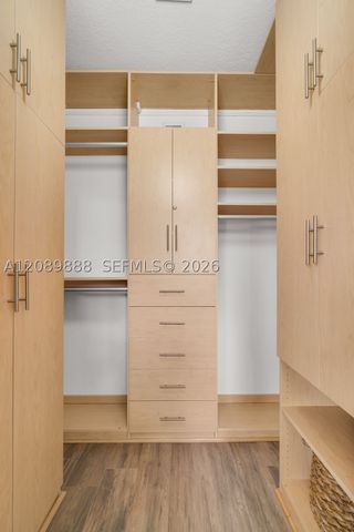 888 S Douglas Rd 1516, Coral Gables, FL 33134