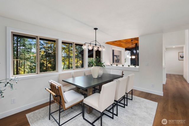 25510 SE 159 Street, Issaquah, WA 98027