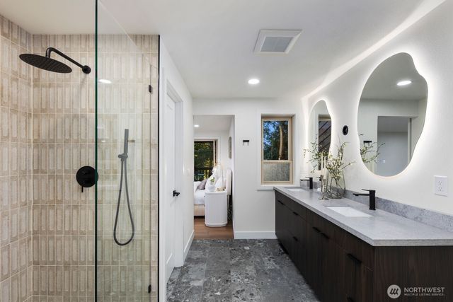 25510 SE 159 Street, Issaquah, WA 98027