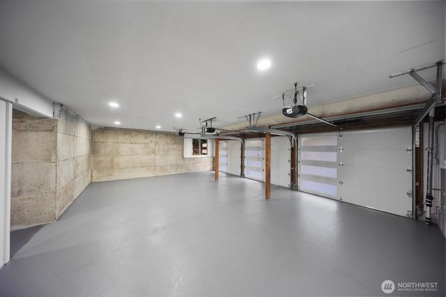 25510 SE 159 Street, Issaquah, WA 98027