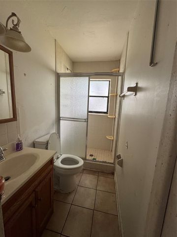 18530 NW 42nd Ave, Miami Gardens, FL 33055