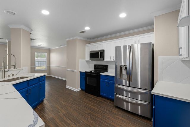 13102 Candlewood Glen Lane, Houston, TX 77014