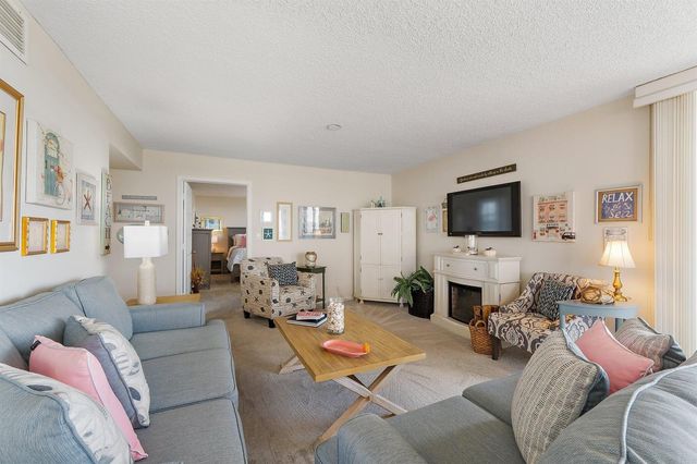 5480 N Ocean Drive A3c, Singer Island, FL 33404
