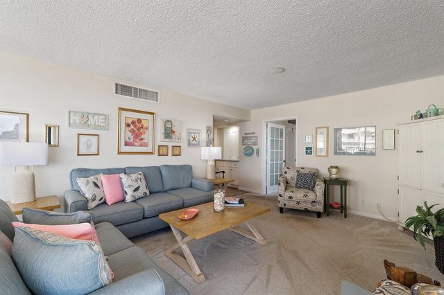 5480 N Ocean Drive A3c, Singer Island, FL 33404