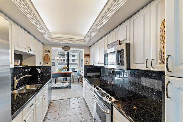 5480 N Ocean Drive A3c, Singer Island, FL 33404