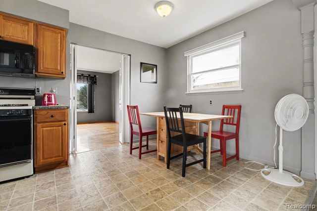 15648 Michael Street, Taylor, MI 48180