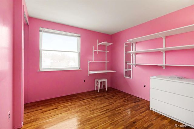 15648 Michael Street, Taylor, MI 48180