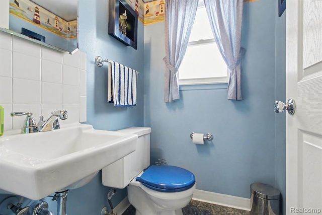 15648 Michael Street, Taylor, MI 48180