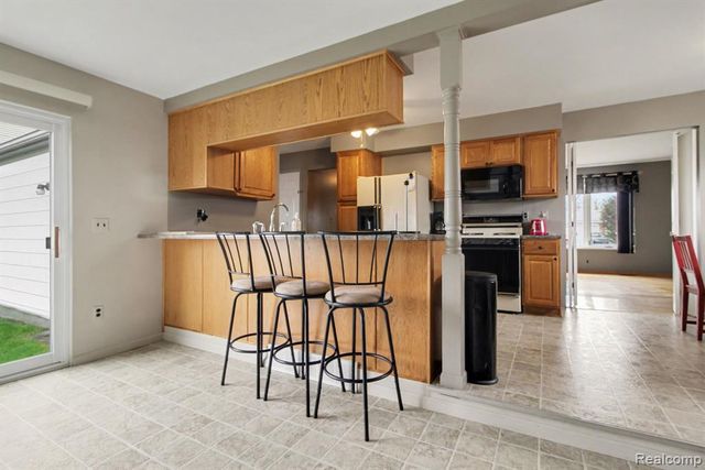 15648 Michael Street, Taylor, MI 48180