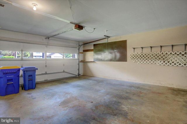 9 SHADY LANE, Mechanicsburg, PA 17050