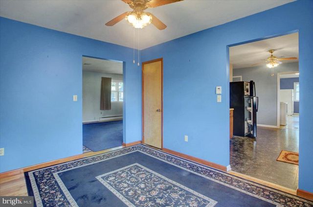 9 SHADY LANE, Mechanicsburg, PA 17050